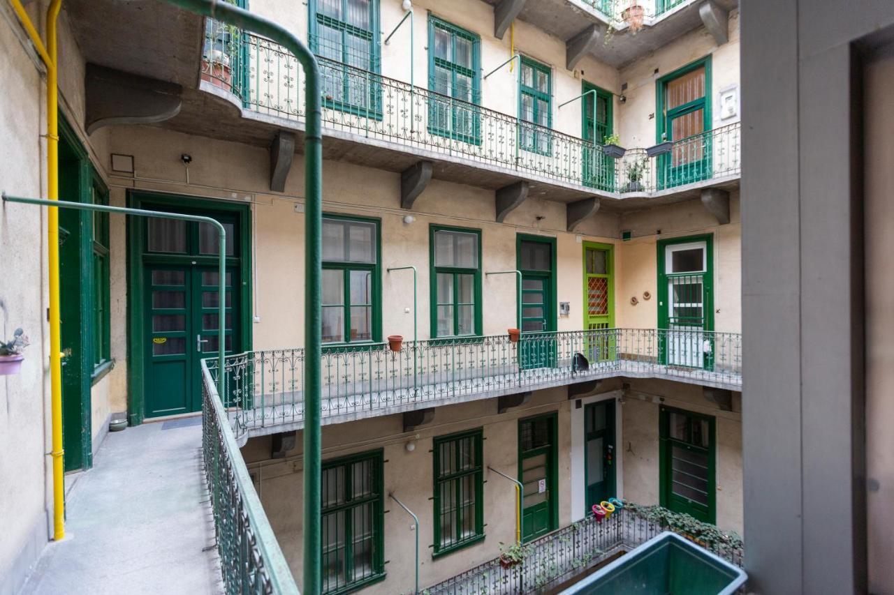 Deluxe Cozy Home In The Heart Of Budapest Exteriör bild